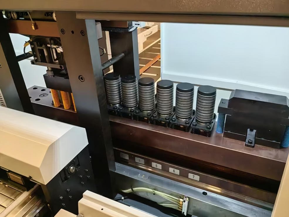 cnc-busbar-punching-machine-factory-1